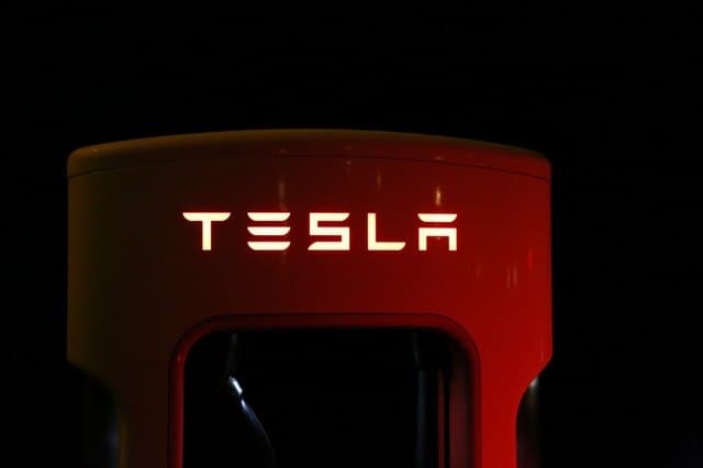 Tesla aandelen kopen